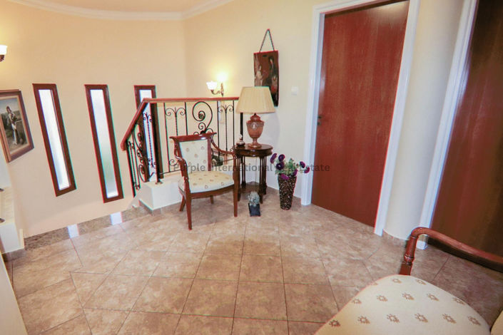 Image No.35-Villa de 5 chambres à vendre à Paralimni