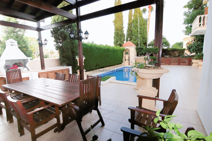 Image No.44-Villa de 5 chambres à vendre à Paralimni