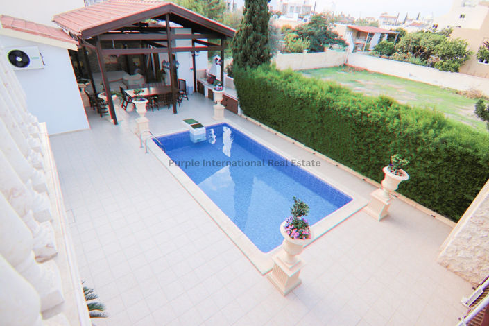 Image No.45-Villa de 5 chambres à vendre à Paralimni