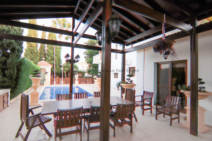 Image No.6-Villa de 5 chambres à vendre à Paralimni