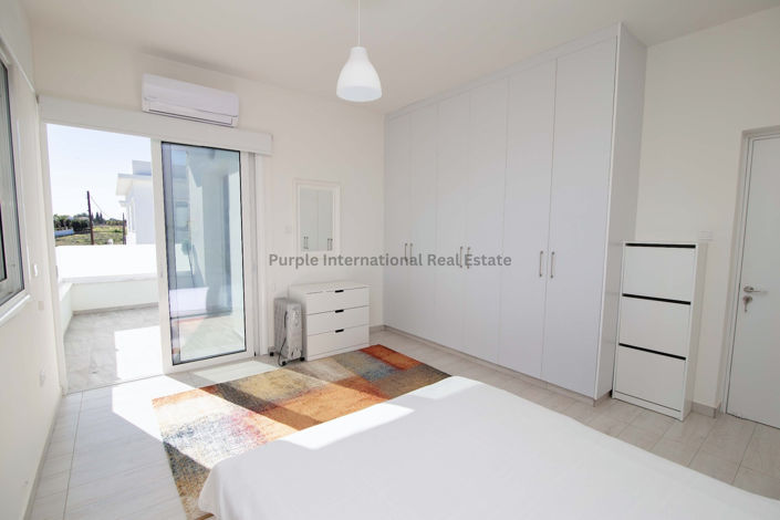 Image No.23-Villa de 4 chambres à vendre à Paralimni