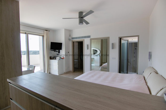 Image No.14-7 Bed Villa for sale