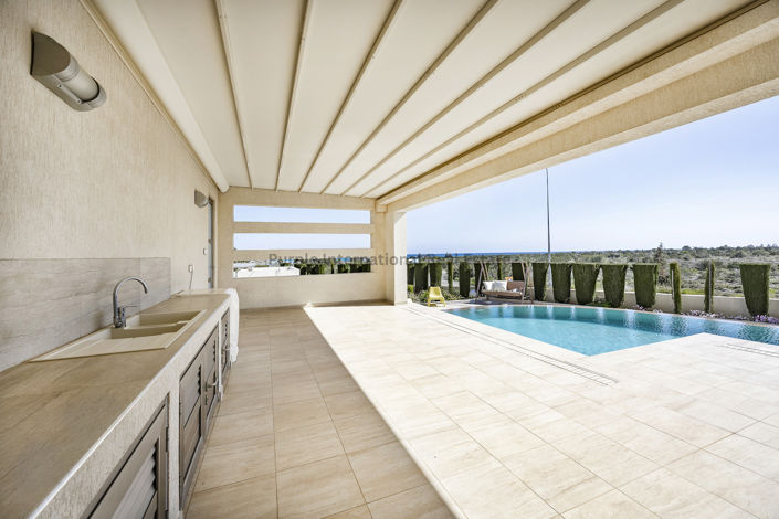 Image No.15-7 Bed Villa for sale