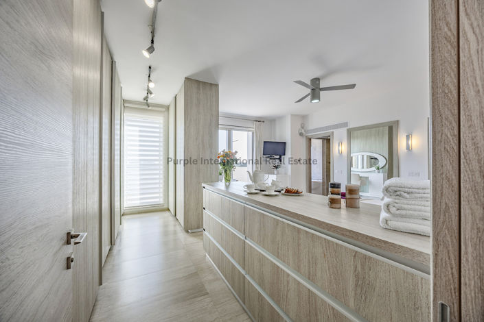 Image No.20-7 Bed Villa for sale