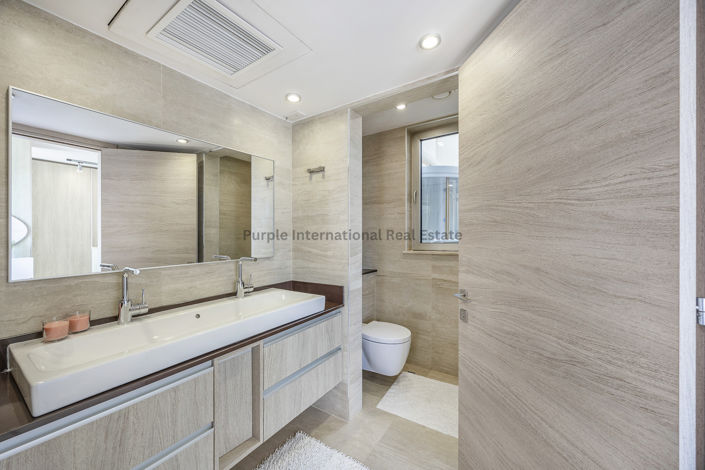 Image No.22-7 Bed Villa for sale