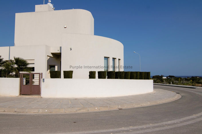 Image No.44-7 Bed Villa for sale