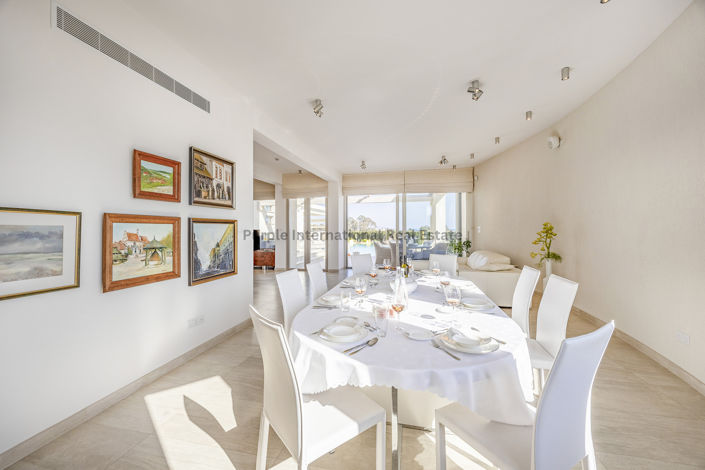 Image No.9-7 Bed Villa for sale
