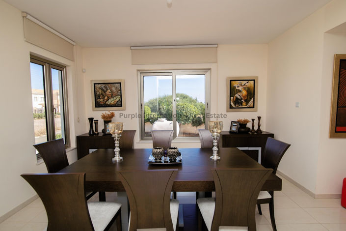 Image No.15-5 Bed Villa for sale