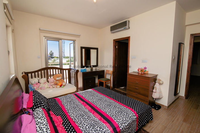 Image No.27-5 Bed Villa for sale