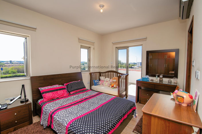 Image No.28-5 Bed Villa for sale