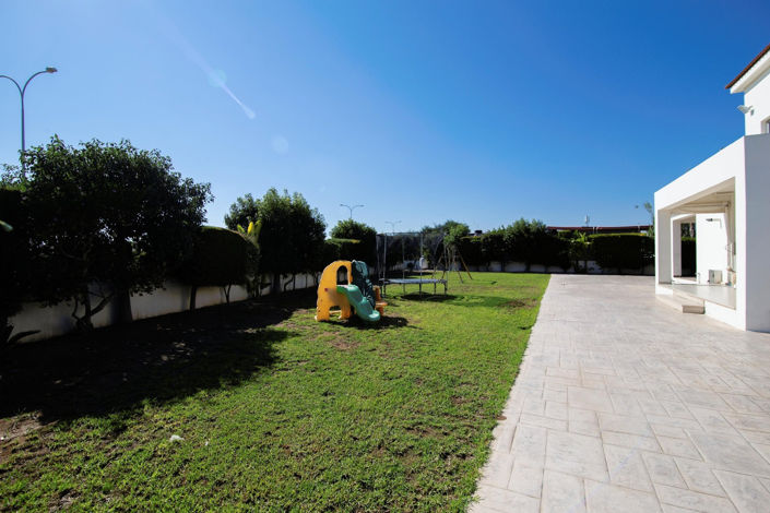 Image No.61-5 Bed Villa for sale