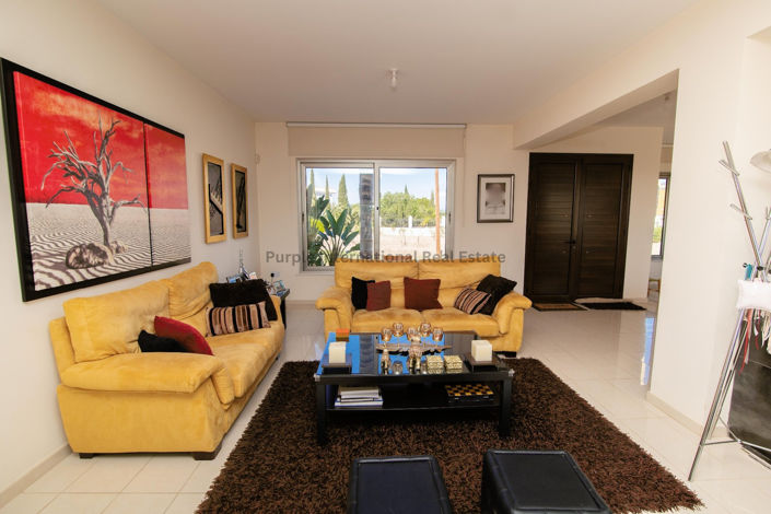 Image No.7-5 Bed Villa for sale