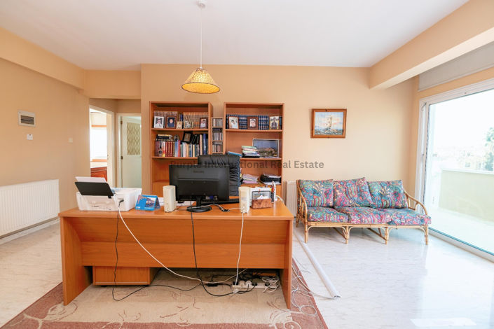 Image No.17-4 Bed Villa for sale