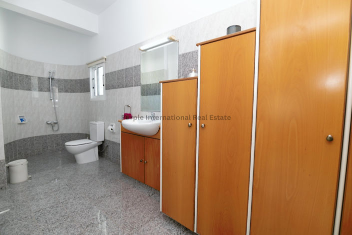 Image No.17-3 Bed Villa for sale