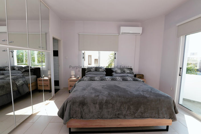 Image No.27-3 Bed Villa for sale