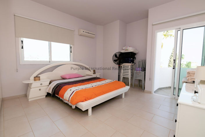 Image No.33-3 Bed Villa for sale