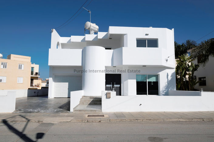 Image No.50-3 Bed Villa for sale