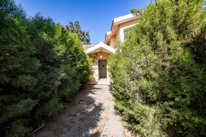 Image No.29-4 Bed Villa for sale