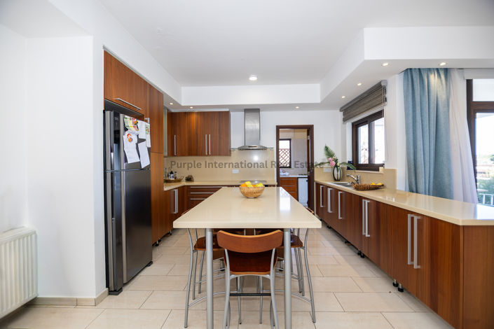 Image No.11-Villa de 6 chambres à vendre à Famagusta