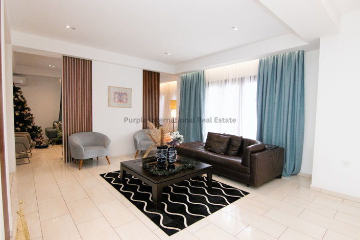 Image No.5-Villa de 6 chambres à vendre à Famagusta