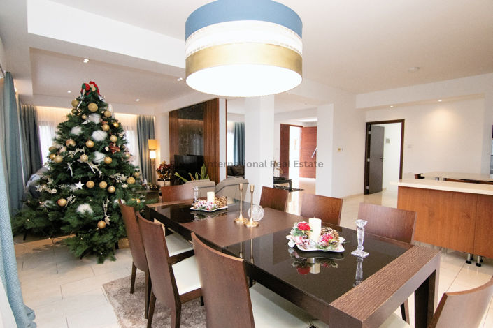 Image No.7-Villa de 6 chambres à vendre à Famagusta