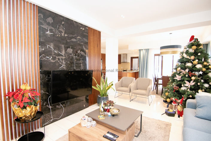 Image No.9-Villa de 6 chambres à vendre à Famagusta