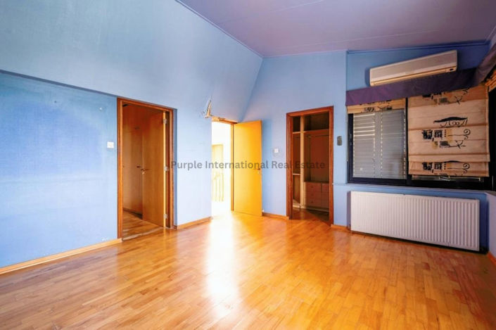 Image No.12-3 Bed Villa for sale