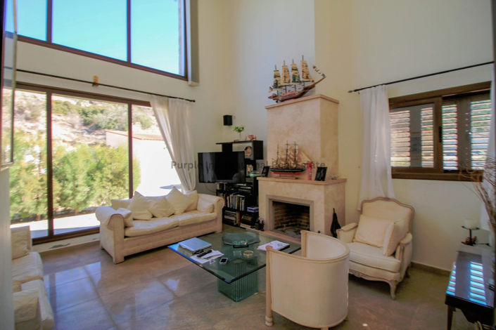 Image No.4-7 Bed Villa for sale