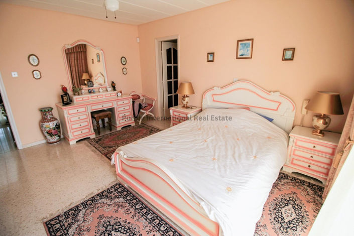 Image No.14-4 Bed Villa for sale