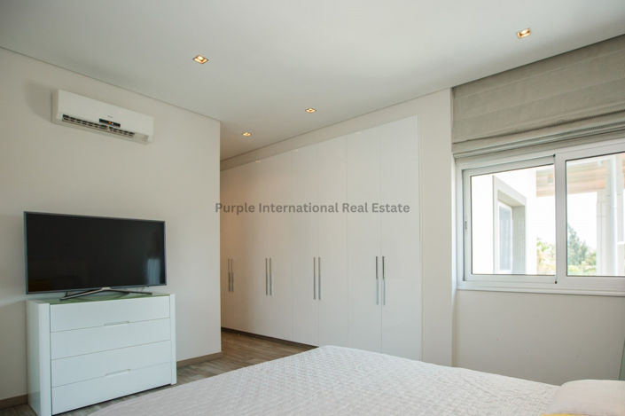 Image No.11-4 Bed Villa for sale