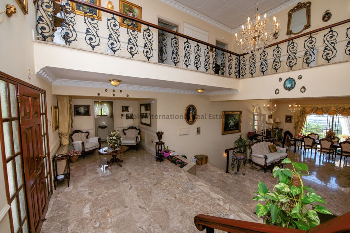 Image No.2-Villa de 5 chambres à vendre à Tala