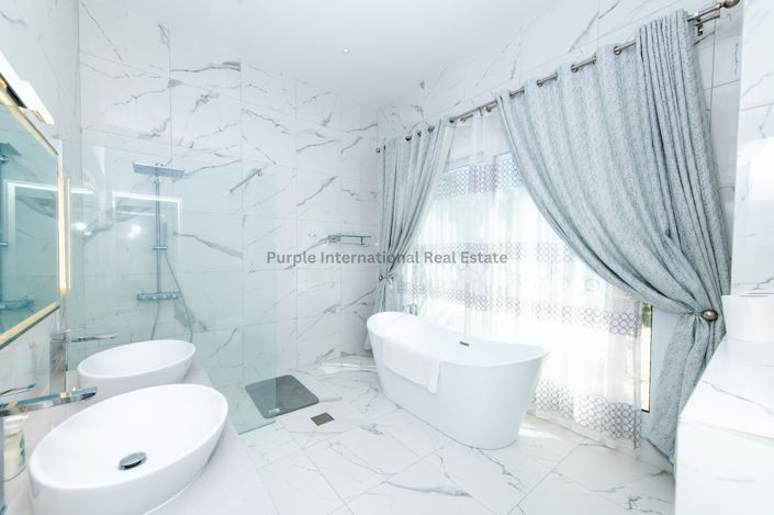 Image No.10-Villa de 4 chambres à vendre à Sea Caves