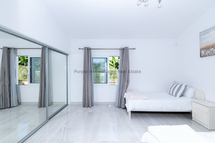 Image No.39-Villa de 4 chambres à vendre à Sea Caves