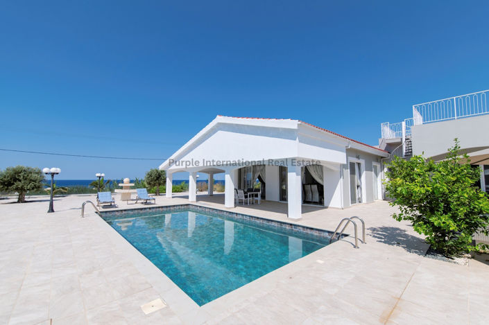 Image No.4-Villa de 4 chambres à vendre à Sea Caves