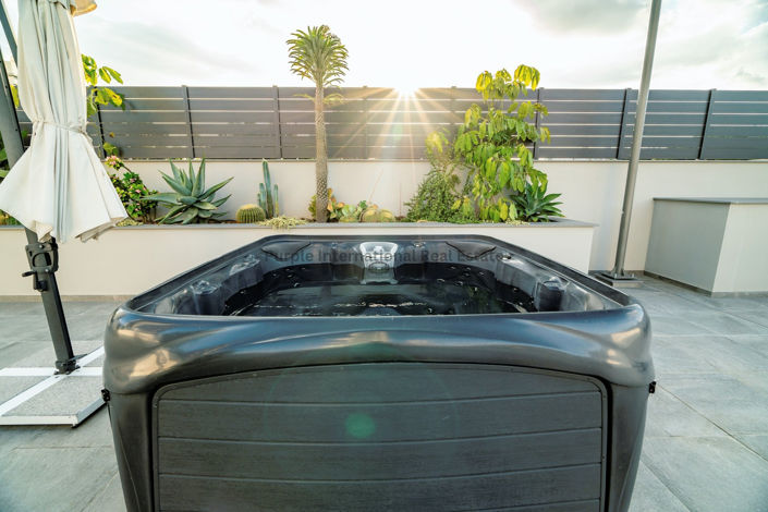 Image No.22-2 Bed Apartment for sale