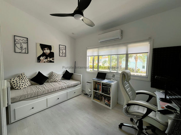 Image No.25-4 Bed Villa for sale