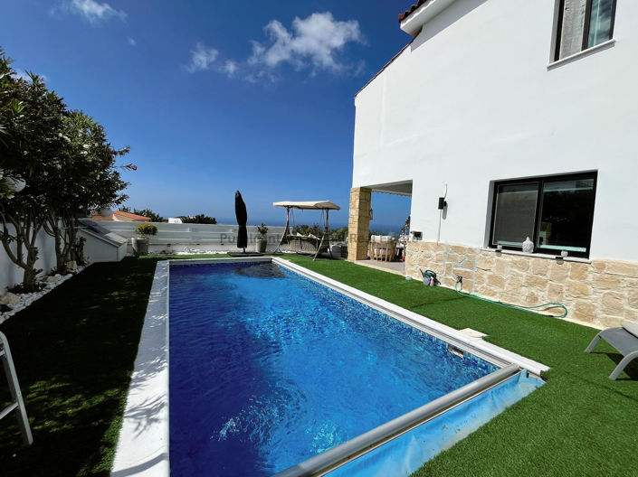 Image No.3-4 Bed Villa for sale