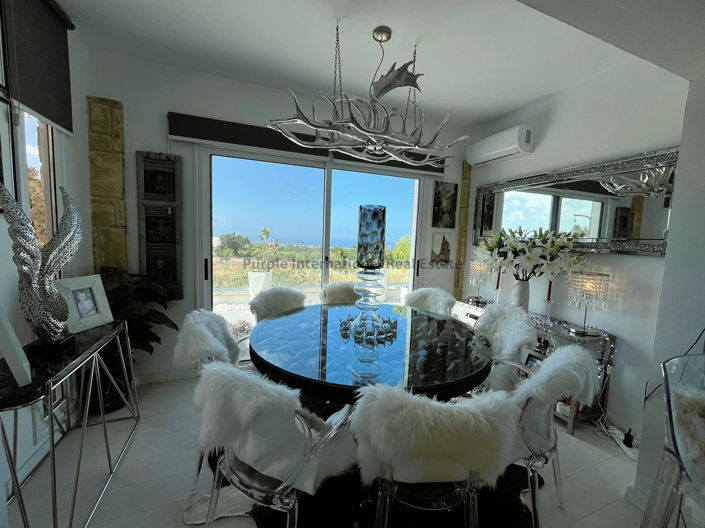 Image No.8-4 Bed Villa for sale