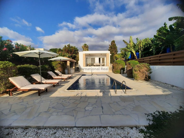 Image No.22-4 Bed Bungalow for sale