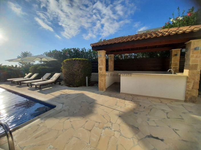 Image No.23-4 Bed Bungalow for sale