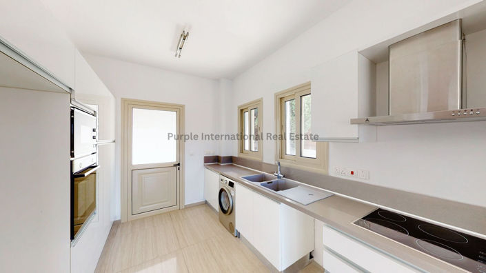 Image No.26-4 Bed Bungalow for sale