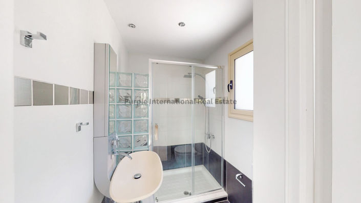 Image No.37-4 Bed Bungalow for sale