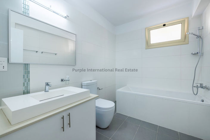 Image No.41-4 Bed Bungalow for sale