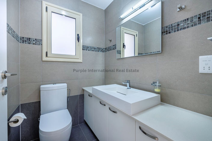 Image No.42-4 Bed Bungalow for sale