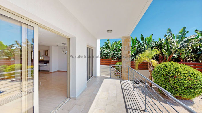 Image No.44-4 Bed Bungalow for sale