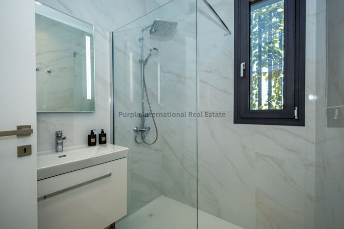 Image No.27-Villa de 4 chambres à vendre à Agios Athanasios