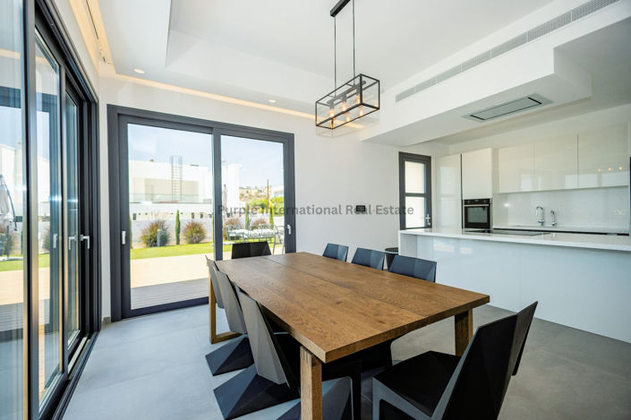 Image No.42-Villa de 4 chambres à vendre à Agios Athanasios