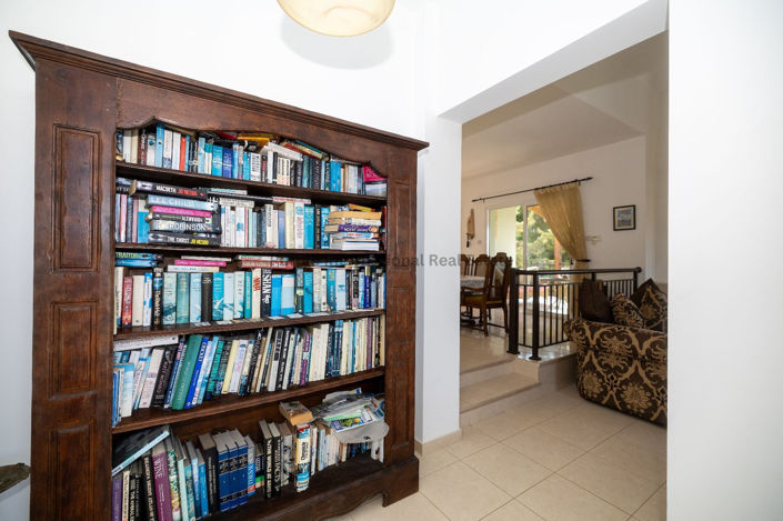 Image No.11-4 Bed Villa for sale