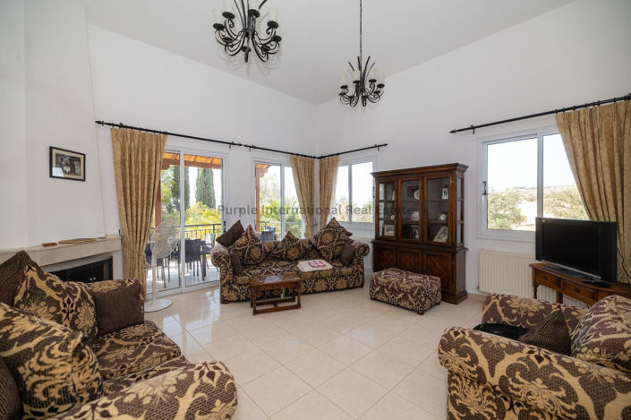 Image No.2-4 Bed Villa for sale