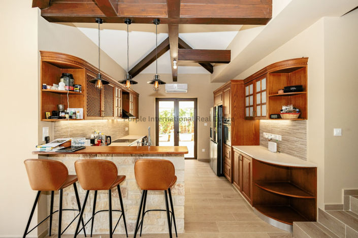 Image No.12-5 Bed Villa for sale